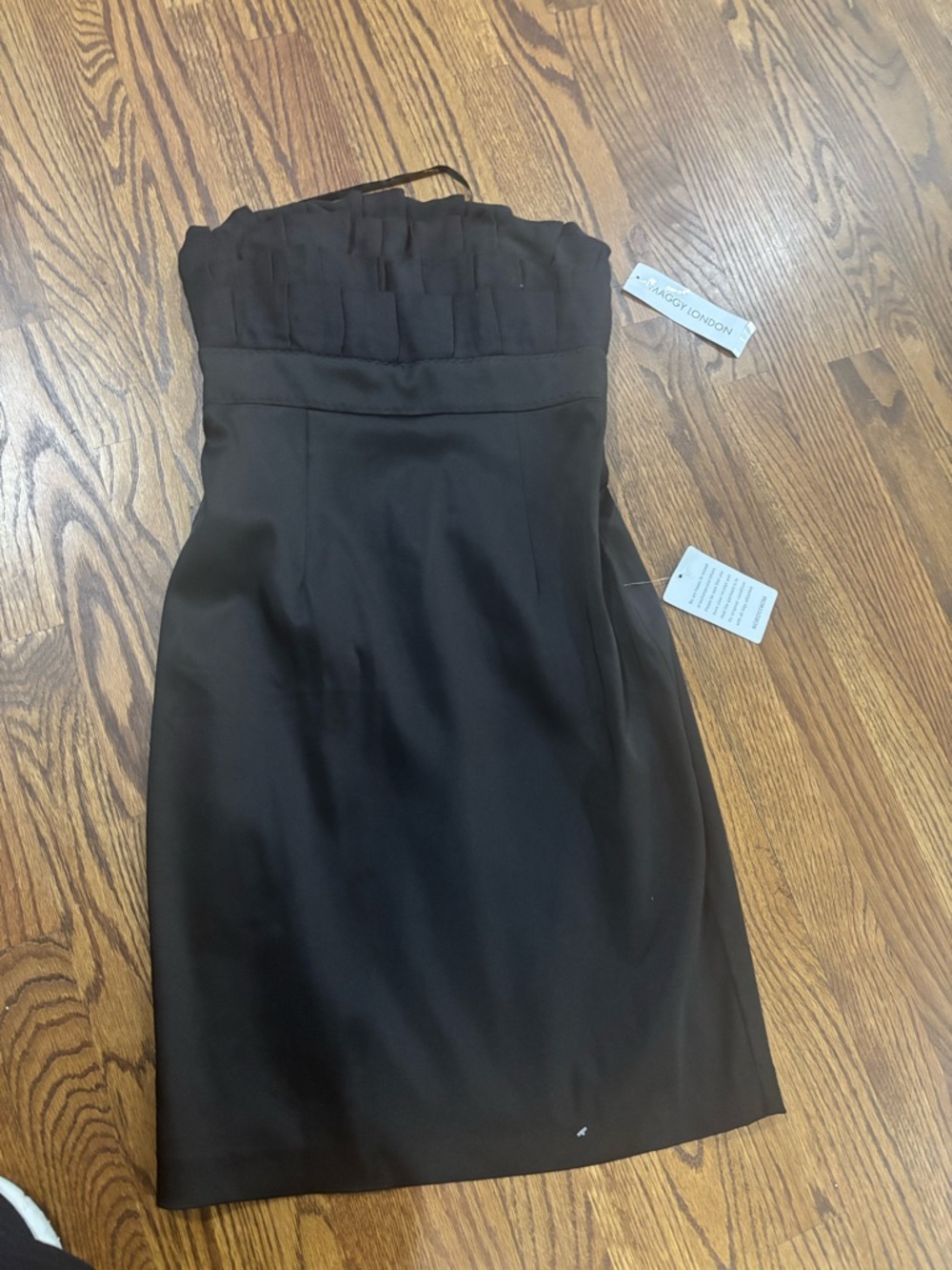 black strapless MAGGY LONDON evening dress size 4 New Cocktail Formal